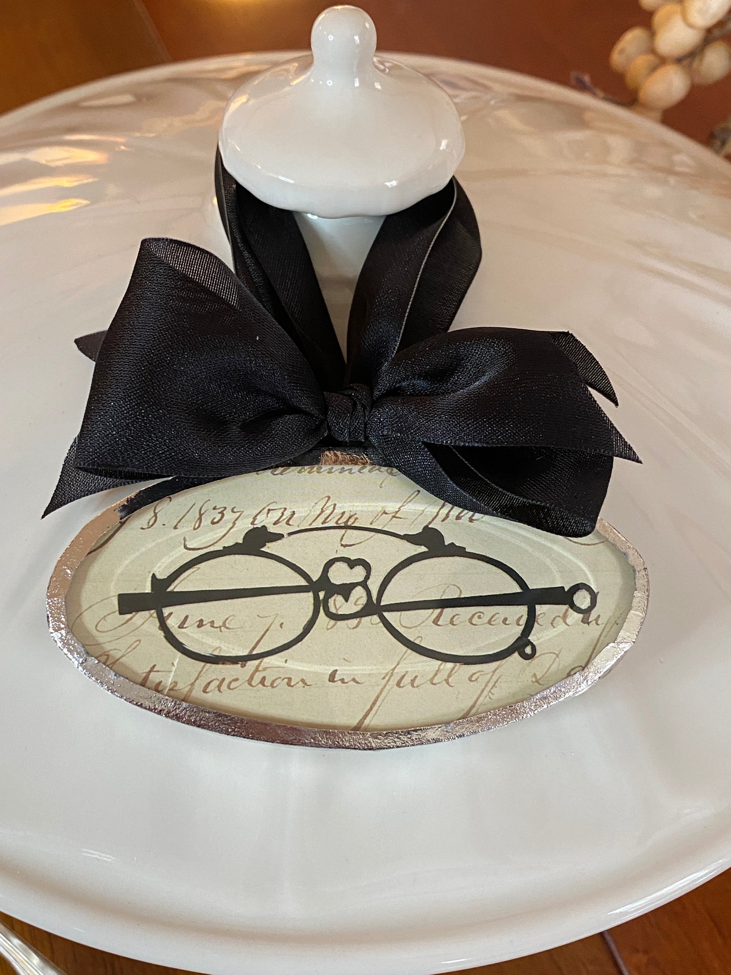 Available March 12th - Glasses / Spectacles Ornament